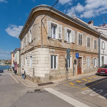 Fatoric Rooms Porec Bagian luar foto