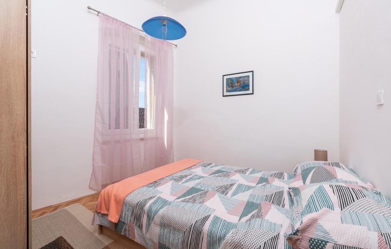 Fatoric Rooms Porec Bagian luar foto