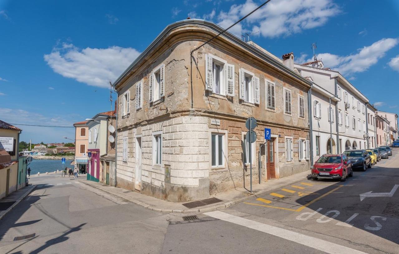 Fatoric Rooms Porec Bagian luar foto